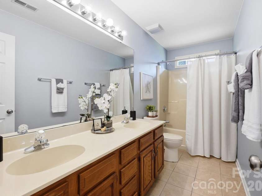 6416 Conifer Circle, Indian Trail, NC 28079.  MLS# CAR4404308, YatesRealty ID 40732. 
