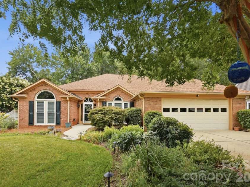 6416 Conifer Circle, Indian Trail, NC 28079.  MLS# CAR4404308, YatesRealty ID 40732. 