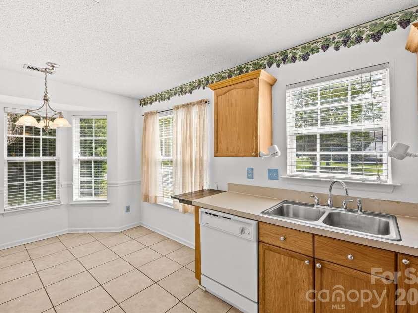 4609 Rocky Meadow Way, Indian Trail, NC 28079.  MLS# CAR4409439, YatesRealty ID 40737. 
