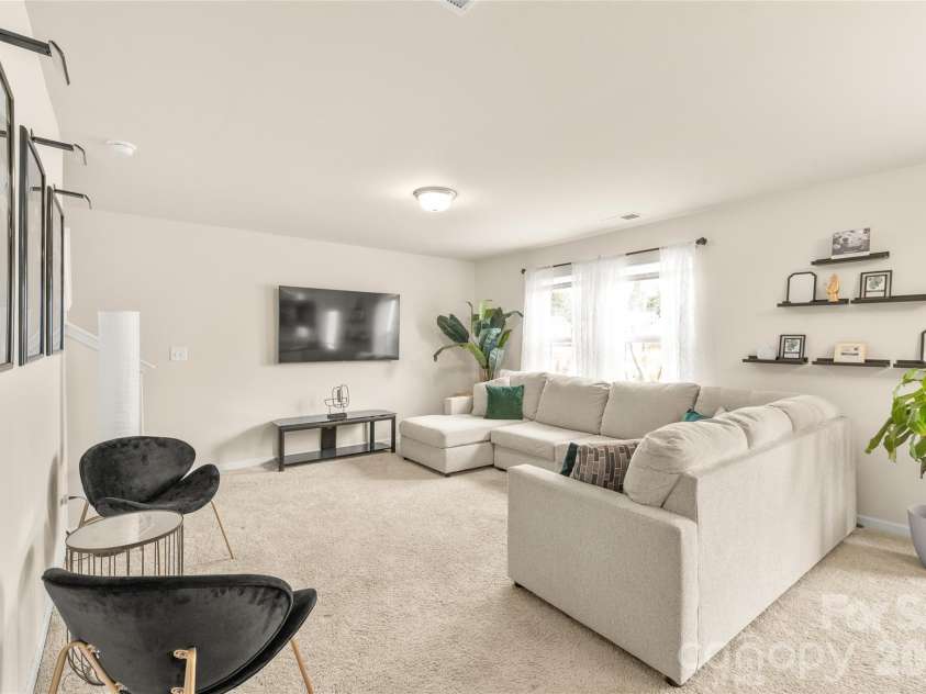 117 Barron Boulevard, Lancaster, SC 29720.  MLS# CAR4342489, YatesRealty ID 4074. 