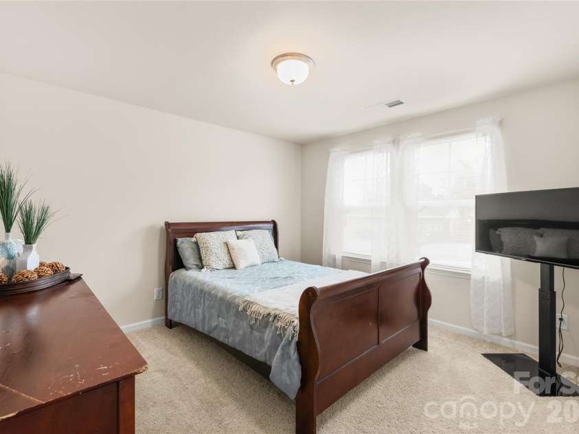 117 Barron Boulevard, Lancaster, SC 29720.  MLS# CAR4342489, YatesRealty ID 4074. 