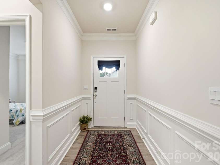 115 Shayna Road, Troutman, NC 28166.  MLS# CAR4407624, YatesRealty ID 40740. Every arrival feels special in this beautifully finished entry.
