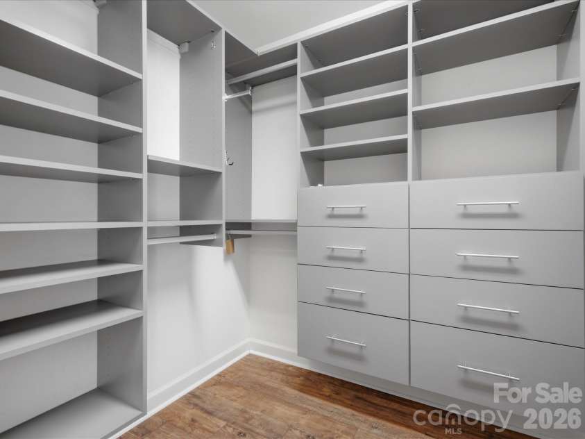 3209 Hartford Way, Weddington, NC 28104.  MLS# CAR4407402, YatesRealty ID 40745. Custom primary closet
