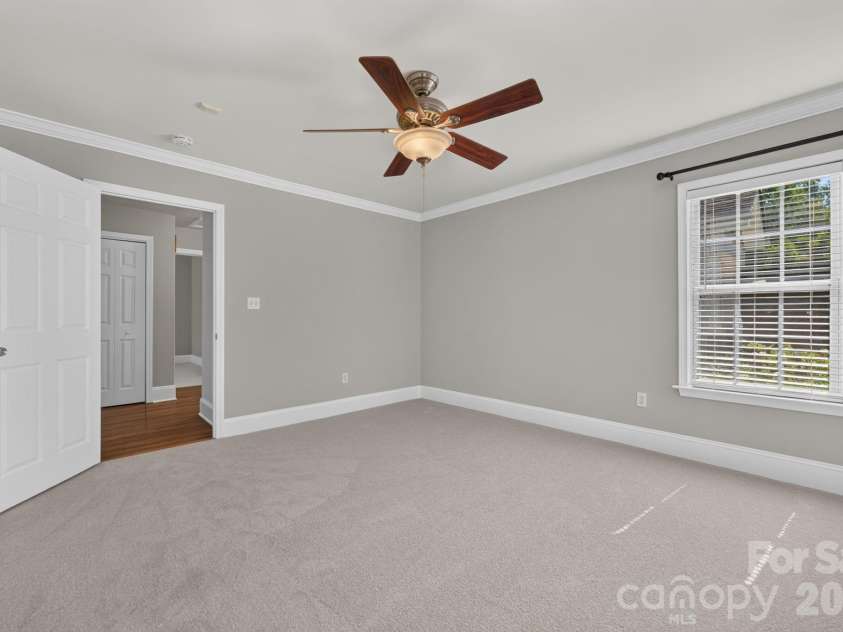 1323 Carolyn Drive, Charlotte, NC 28205.  MLS# CAR4410026, YatesRealty ID 40746. 