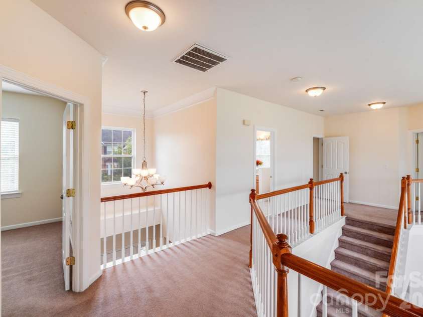 6227 Castlecove Road, Charlotte, NC 28278.  MLS# CAR4410231, YatesRealty ID 40751. 