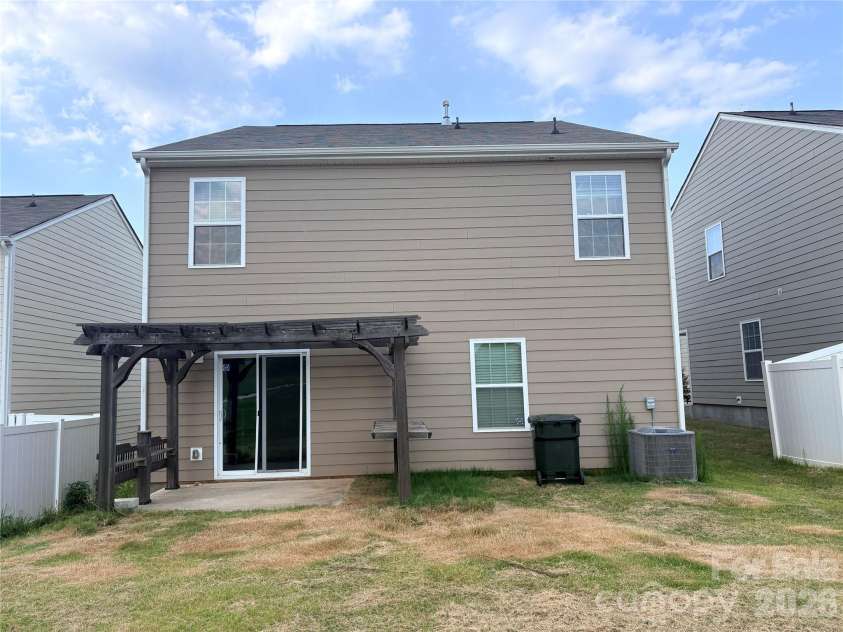 5027 Fandango Road, York, SC 29745.  MLS# CAR4410252, YatesRealty ID 40752. Rear
