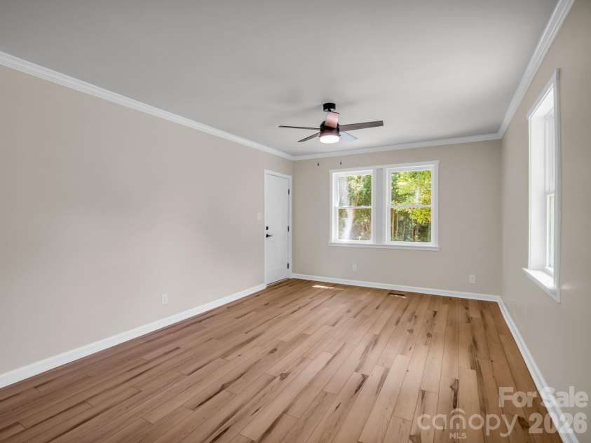 908 Graham Street, Shelby, NC 28150.  MLS# CAR4409659, YatesRealty ID 40755. 