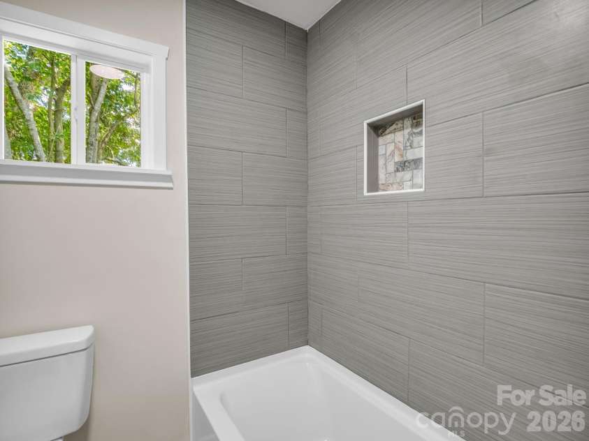 908 Graham Street, Shelby, NC 28150.  MLS# CAR4409659, YatesRealty ID 40755. 