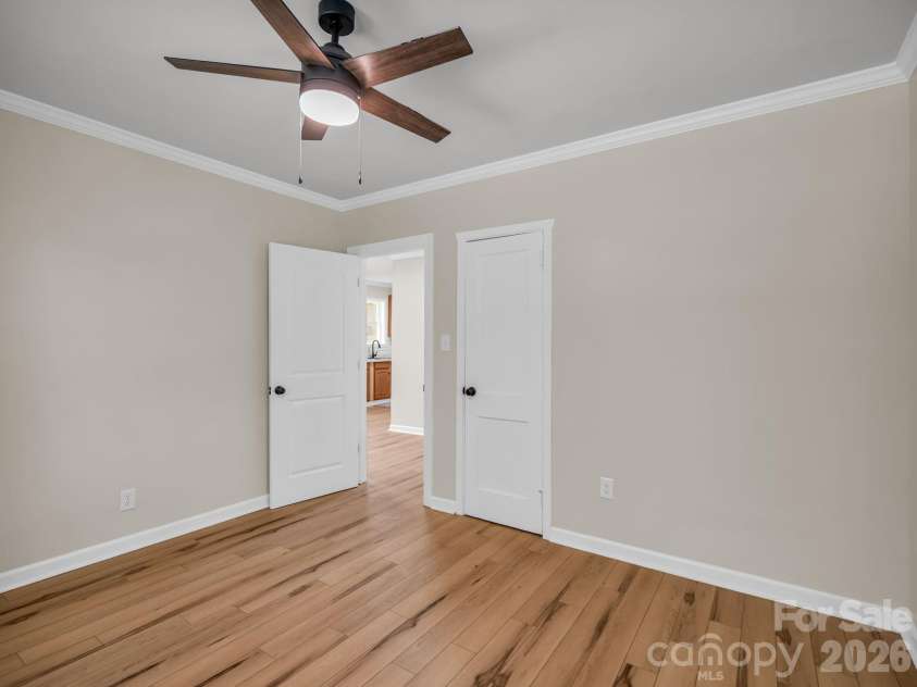 908 Graham Street, Shelby, NC 28150.  MLS# CAR4409659, YatesRealty ID 40755. 