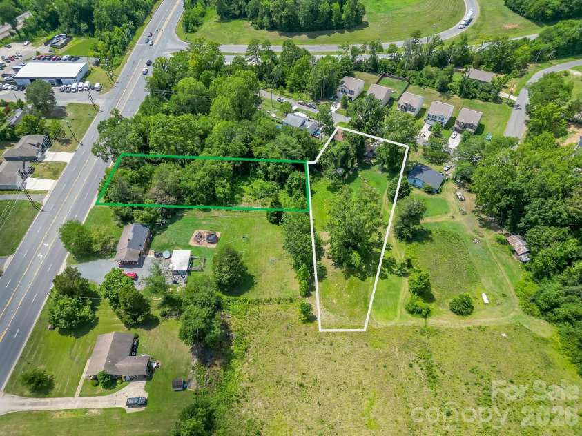 2223 Mingus Cabin Lane, Charlotte, NC 28214.  MLS# CAR4408148, YatesRealty ID 40757. 