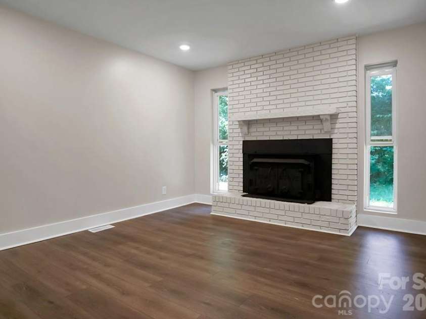 238 Davis Road, Shelby, NC 28152.  MLS# CAR4410048, YatesRealty ID 40758. 