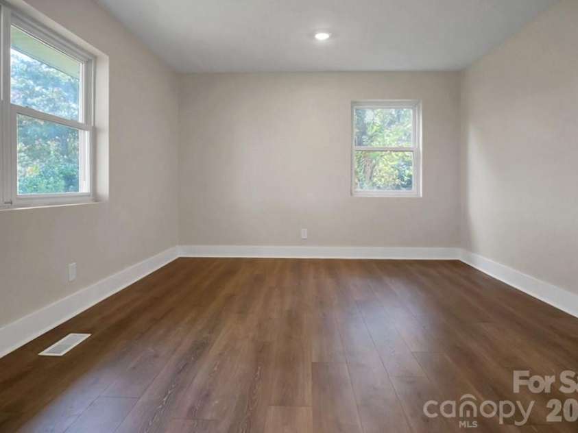 238 Davis Road, Shelby, NC 28152.  MLS# CAR4410048, YatesRealty ID 40758. 