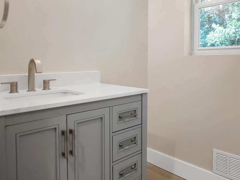 238 Davis Road, Shelby, NC 28152.  MLS# CAR4410048, YatesRealty ID 40758. 