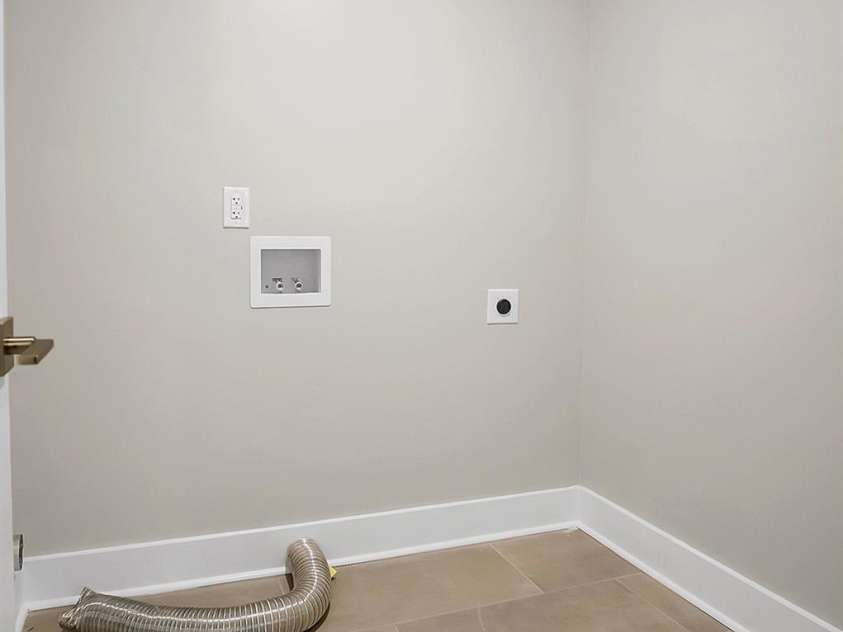 238 Davis Road, Shelby, NC 28152.  MLS# CAR4410048, YatesRealty ID 40758. 