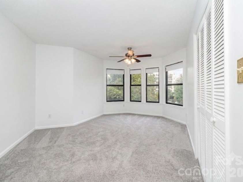 216 Clarkson Street, Charlotte, NC 28202.  MLS# CAR4409478, YatesRealty ID 40759. 
