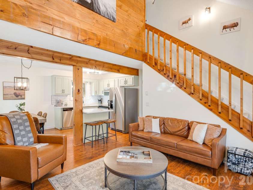 21 Susan Drive, Maggie Valley, NC 28751.  MLS# CAR4241989, YatesRealty ID 4076. Open concept floorplan