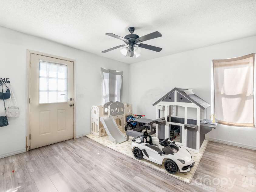 3761 Herman Sipe Road, Conover, NC 28613.  MLS# CAR4354457, YatesRealty ID 4076. 