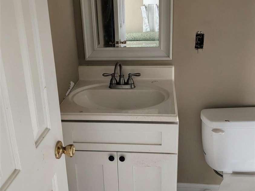75 Jolly Lane, Hendersonville, NC 28739.  MLS# CAR4409830, YatesRealty ID 40761. 