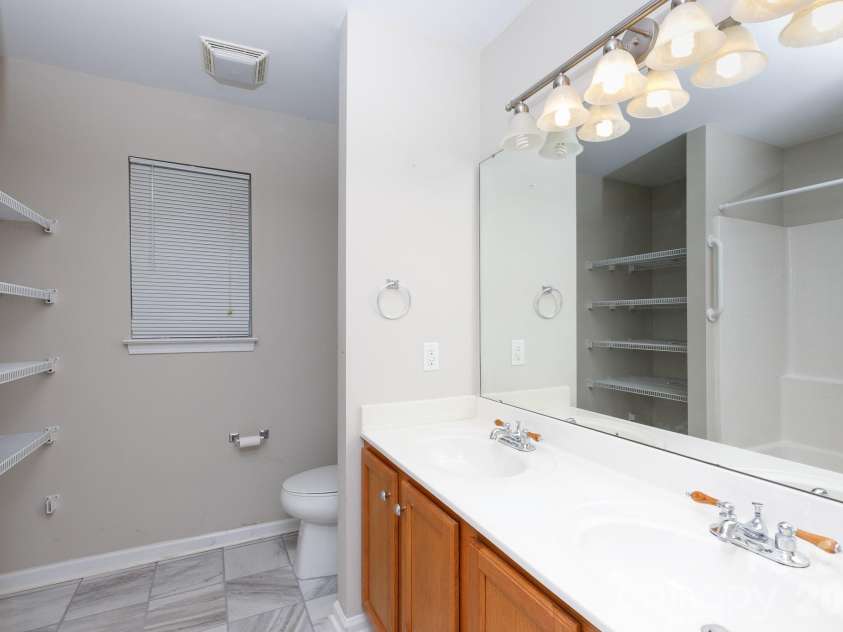 138 Pheasant Ridge Circle, York, SC 29745.  MLS# CAR4410268, YatesRealty ID 40763. 