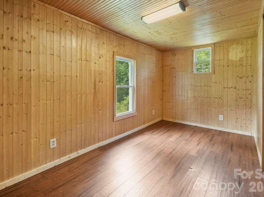 232 New Hope Way, Marion, NC 28752.  MLS# CAR4409290, YatesRealty ID 40767. 
