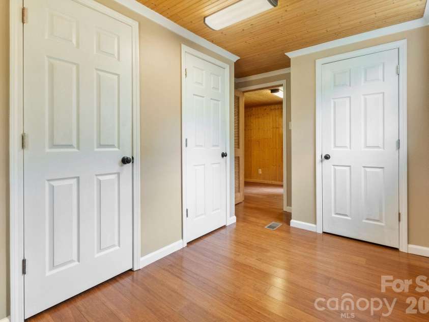 232 New Hope Way, Marion, NC 28752.  MLS# CAR4409290, YatesRealty ID 40767. 