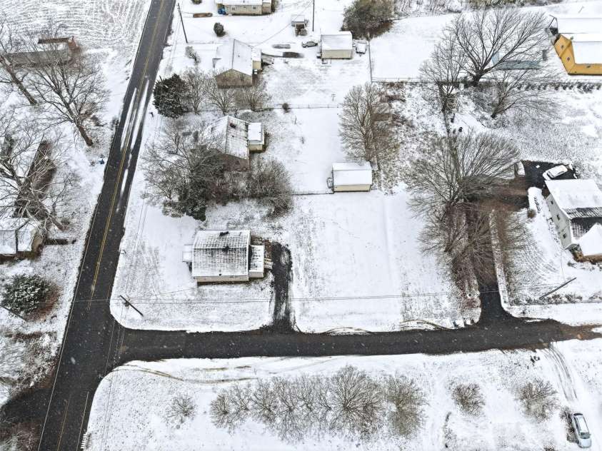 3410 25th Avenue, Hickory, NC 28601.  MLS# CAR4344048, YatesRealty ID 4077. 