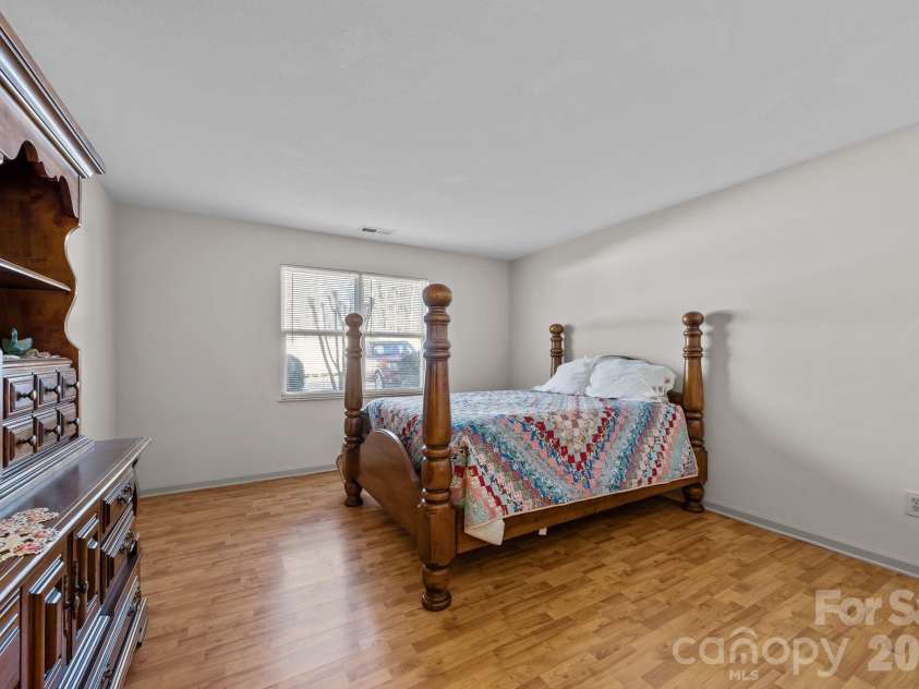 704 Carlyle Way, Asheville, NC 28803.  MLS# CAR4353241, YatesRealty ID 4077. 