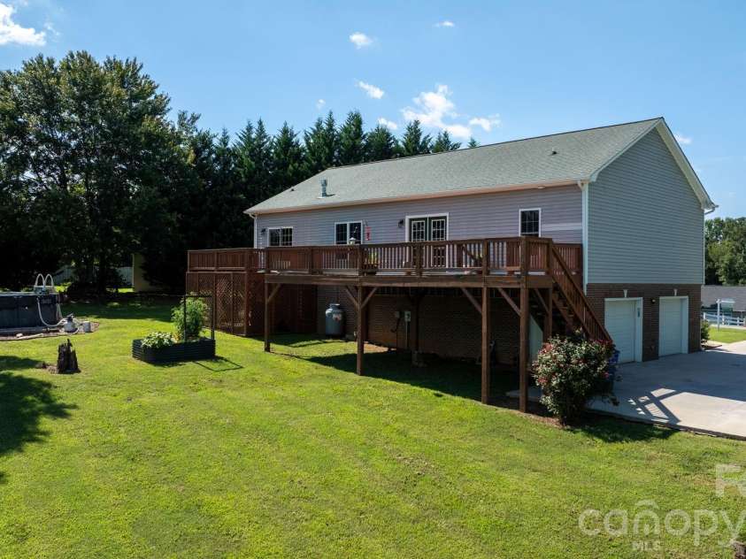 5395 Stonegate Farm Drive, Granite Falls, NC 28630.  MLS# CAR4409927, YatesRealty ID 40771. 