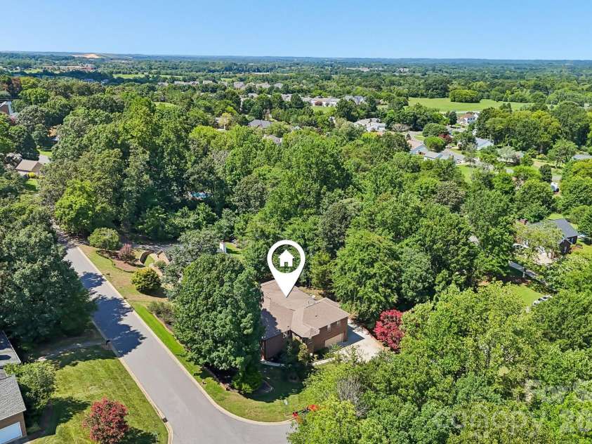 8463 Plantation Way, Harrisburg, NC 28075.  MLS# CAR4409773, YatesRealty ID 40777. 