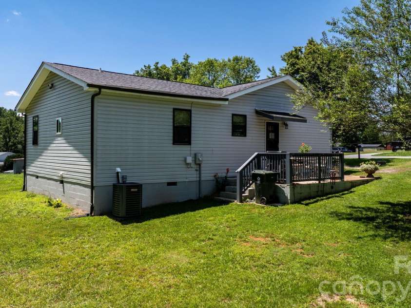 244 Holly Street, Hudson, NC 28638.  MLS# CAR4410264, YatesRealty ID 40778. 