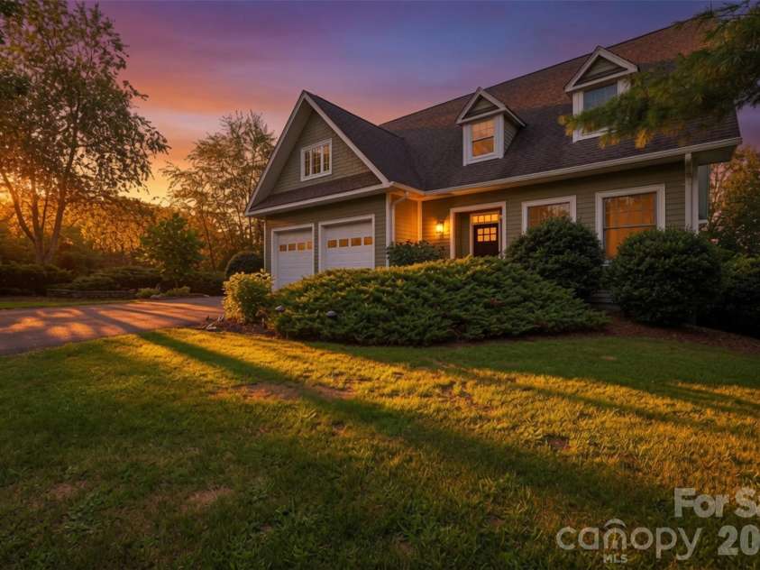 292 Charter Ridge, Jefferson, NC 28640.  MLS# CAR4410059, YatesRealty ID 40779. 