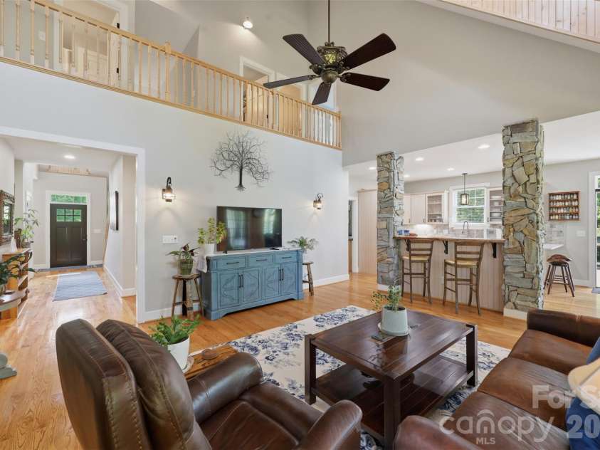 292 Charter Ridge, Jefferson, NC 28640.  MLS# CAR4410059, YatesRealty ID 40779. 