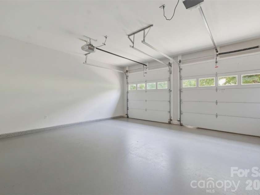292 Charter Ridge, Jefferson, NC 28640.  MLS# CAR4410059, YatesRealty ID 40779. 