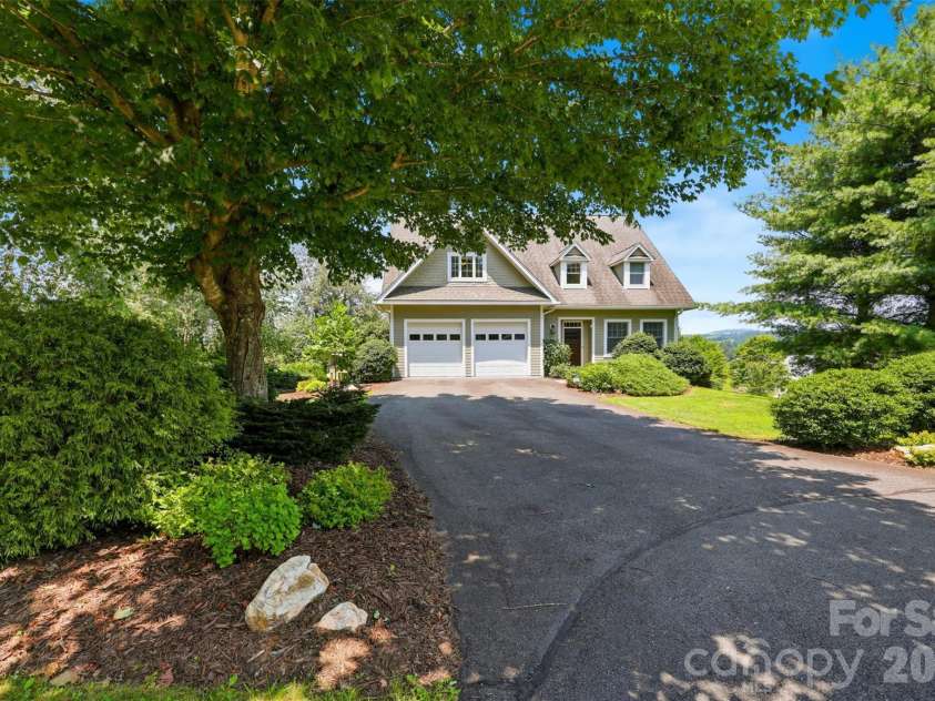 292 Charter Ridge, Jefferson, NC 28640.  MLS# CAR4410059, YatesRealty ID 40779. 