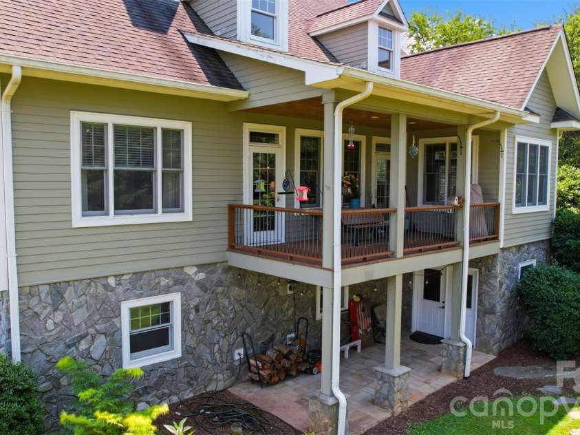 292 Charter Ridge, Jefferson, NC 28640.  MLS# CAR4410059, YatesRealty ID 40779. 