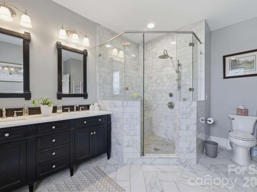 292 Charter Ridge, Jefferson, NC 28640.  MLS# CAR4410059, YatesRealty ID 40779. Primary bathroom