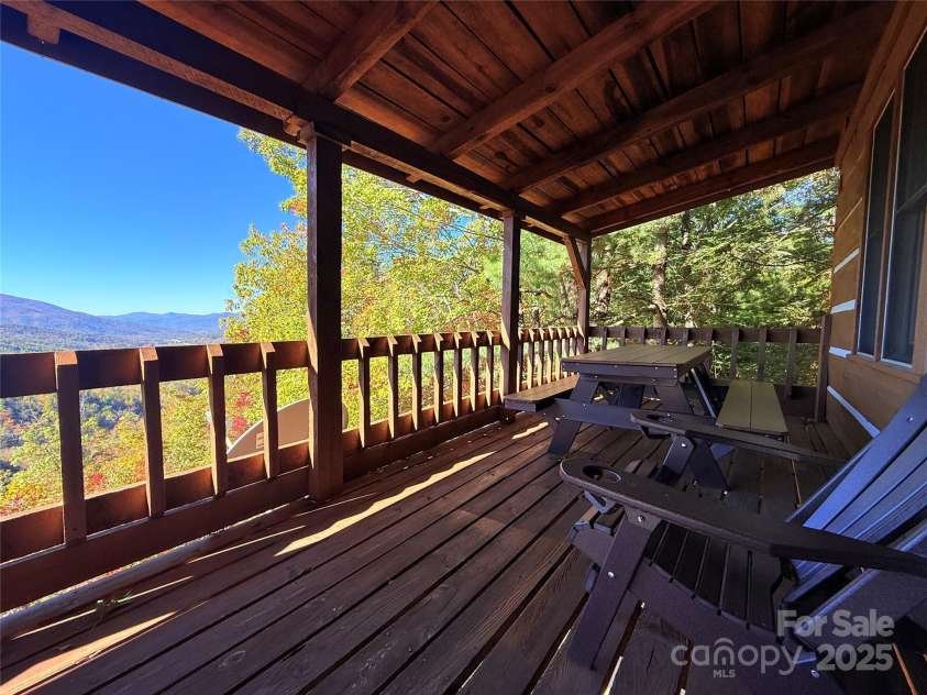 452 Wilderness Drive, Marion, NC 28752.  MLS# CAR4315680, YatesRealty ID 4078. 