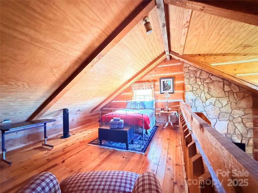 452 Wilderness Drive, Marion, NC 28752.  MLS# CAR4315680, YatesRealty ID 4078. 