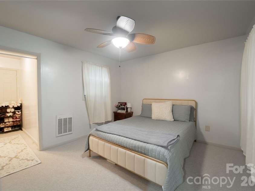 242 Whitewater Road, Sapphire, NC 28774.  MLS# CAR4410402, YatesRealty ID 40787. Bonus room