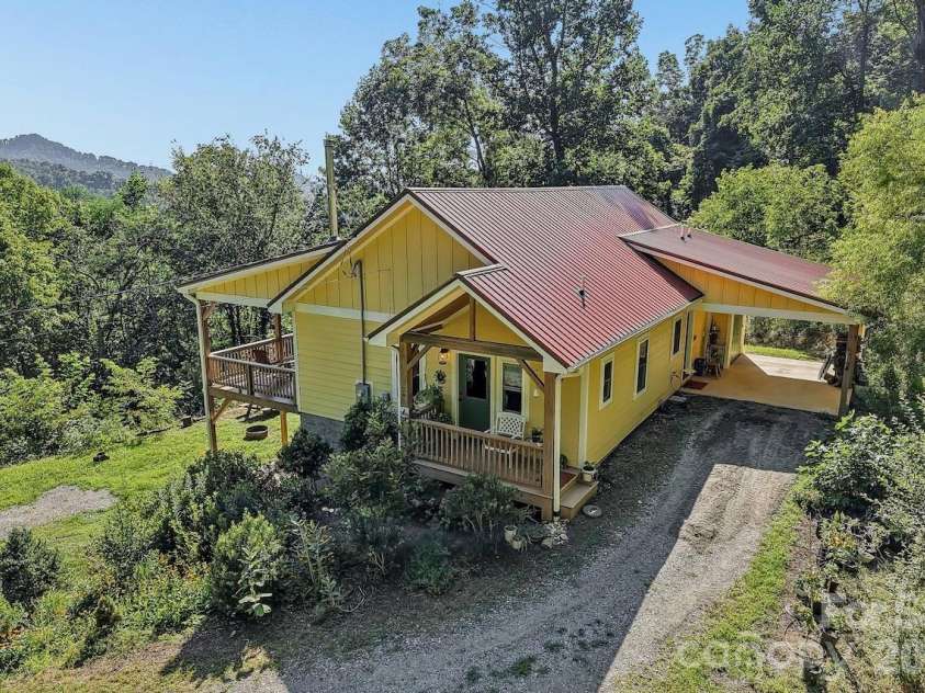280 Kelses Valley Drive, Mars Hill, NC 28754.  MLS# CAR4382628, YatesRealty ID 40789. 