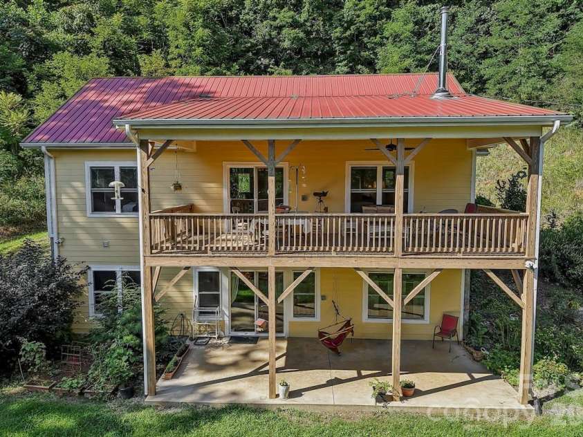 280 Kelses Valley Drive, Mars Hill, NC 28754.  MLS# CAR4382628, YatesRealty ID 40789. 