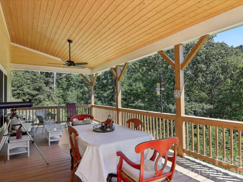 280 Kelses Valley Drive, Mars Hill, NC 28754.  MLS# CAR4382628, YatesRealty ID 40789. 