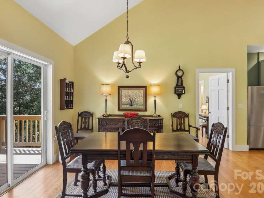 280 Kelses Valley Drive, Mars Hill, NC 28754.  MLS# CAR4382628, YatesRealty ID 40789. 