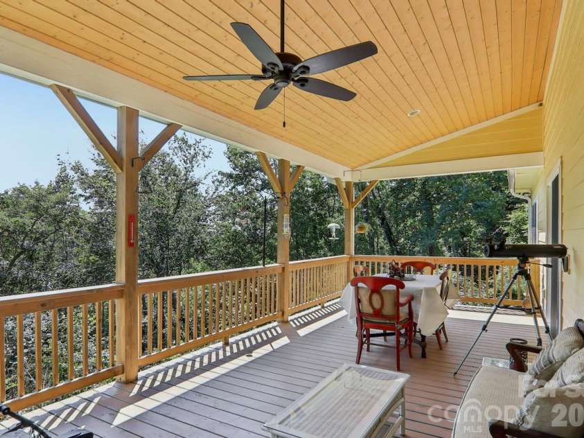 280 Kelses Valley Drive, Mars Hill, NC 28754.  MLS# CAR4382628, YatesRealty ID 40789. 