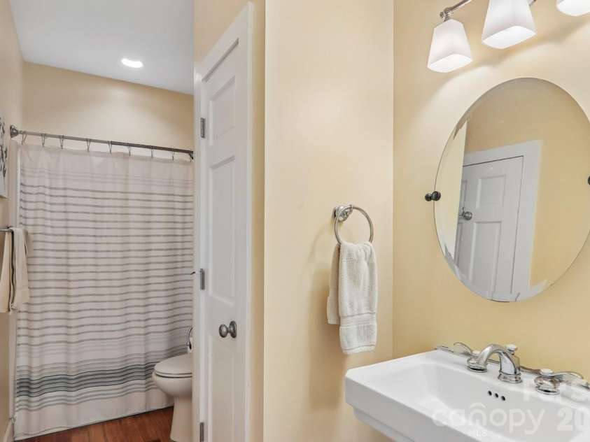 280 Kelses Valley Drive, Mars Hill, NC 28754.  MLS# CAR4382628, YatesRealty ID 40789. 
