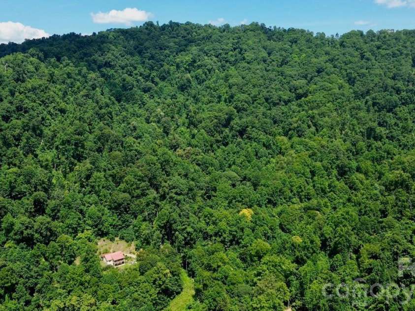 280 Kelses Valley Drive, Mars Hill, NC 28754.  MLS# CAR4382628, YatesRealty ID 40789. 