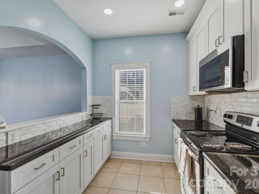 13515 Glenwyck Lane, Huntersville, NC 28078.  MLS# CAR4335124, YatesRealty ID 4079. 