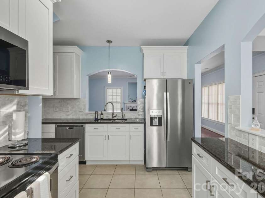 13515 Glenwyck Lane, Huntersville, NC 28078.  MLS# CAR4335124, YatesRealty ID 4079. 