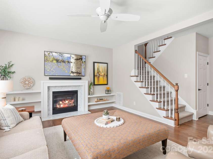 15124 Hugh Mcauley Road, Huntersville, NC 28078.  MLS# CAR4234988, YatesRealty ID 4079. Family room with gas fireplace.