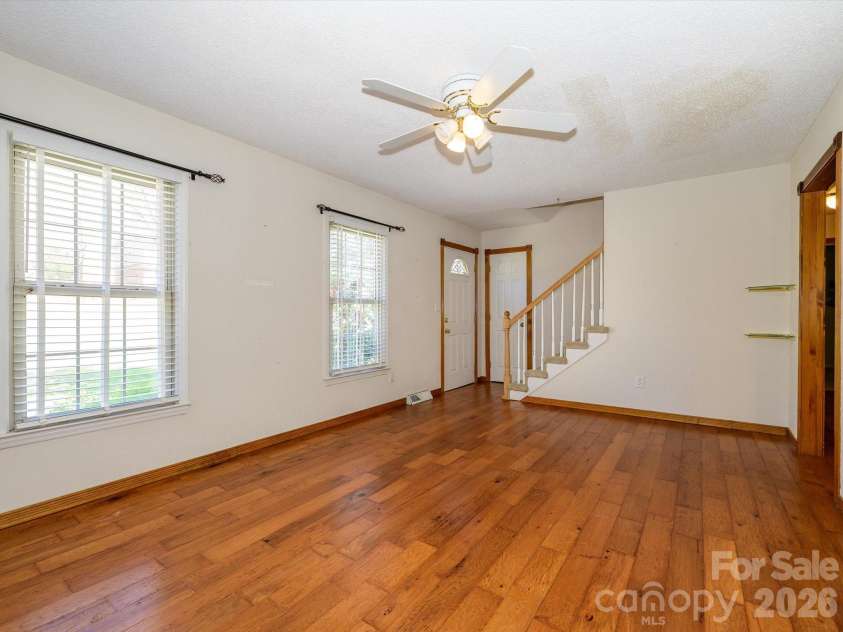 579 Brown Lee Drive, Concord, NC 28025.  MLS# CAR4357425, YatesRealty ID 4079. 